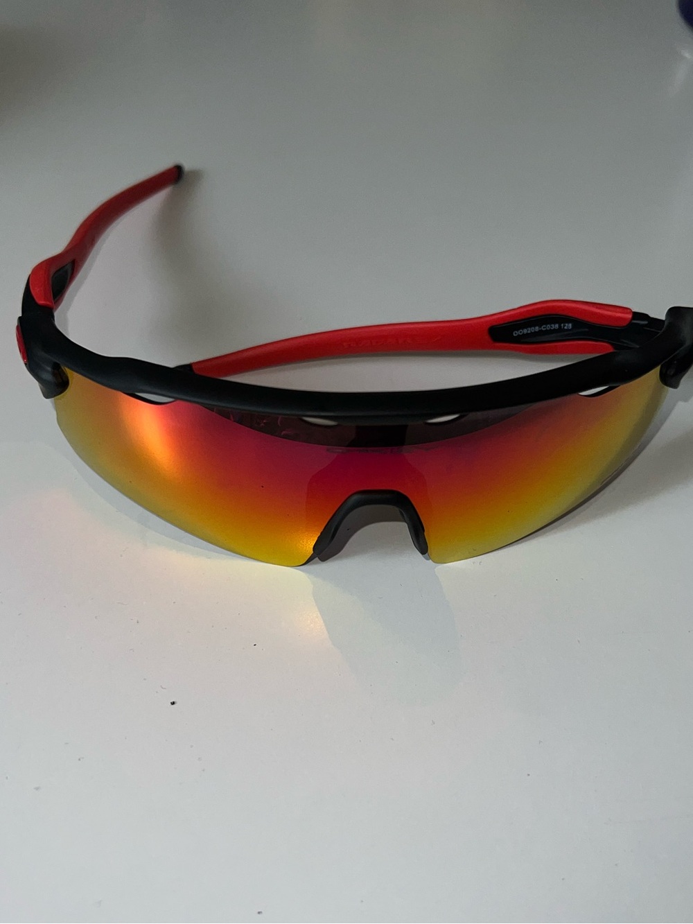 Oakley Performance Sport Sunglasses - Pink shield Lens - Picture 7 of 7